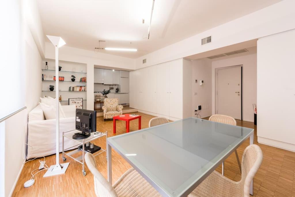 New Cosy Apartment Near To Petruzzelli Theatre Bari Extérieur photo